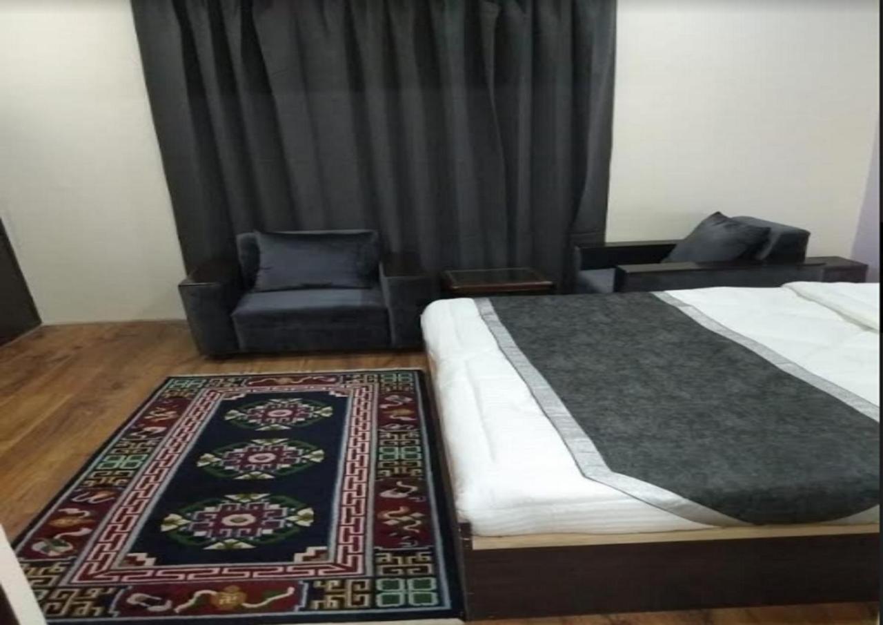 Hotel Kargil Heights Dış mekan fotoğraf