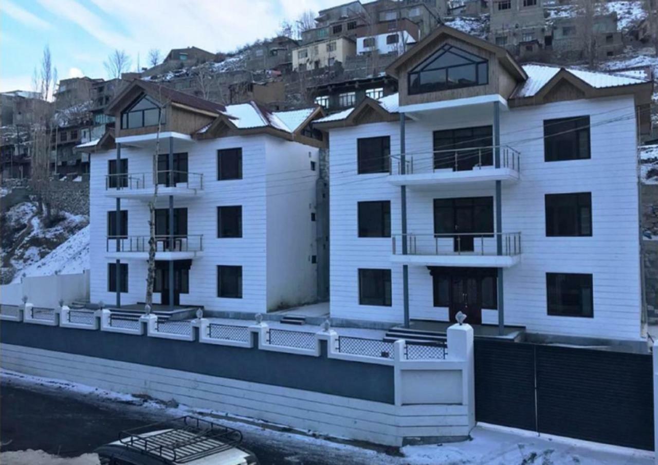 Hotel Kargil Heights Dış mekan fotoğraf