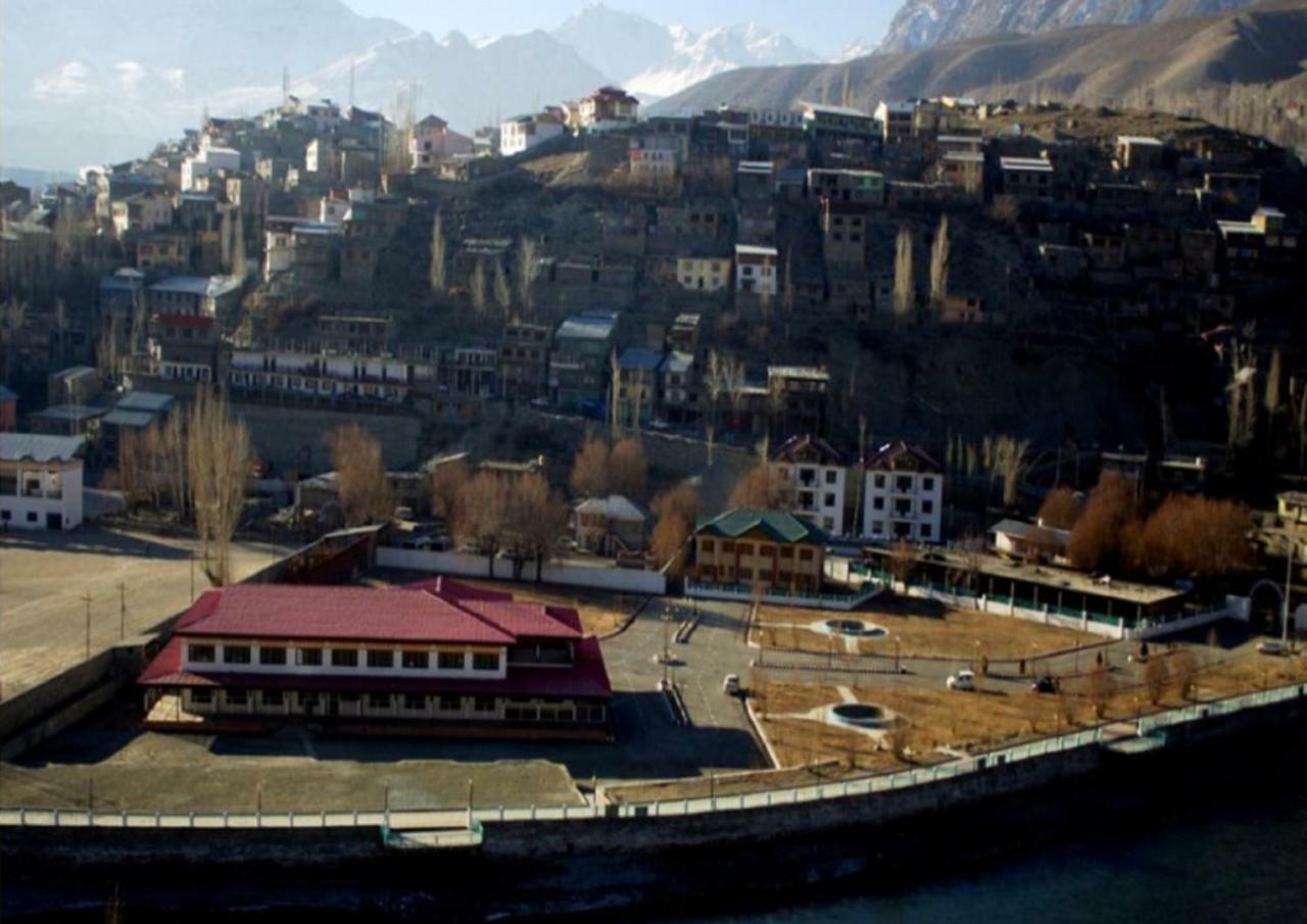Hotel Kargil Heights Dış mekan fotoğraf
