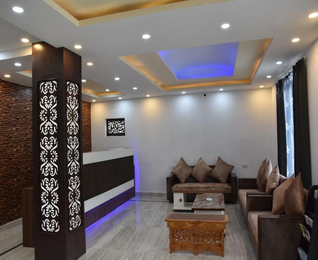 Hotel Kargil Heights Dış mekan fotoğraf